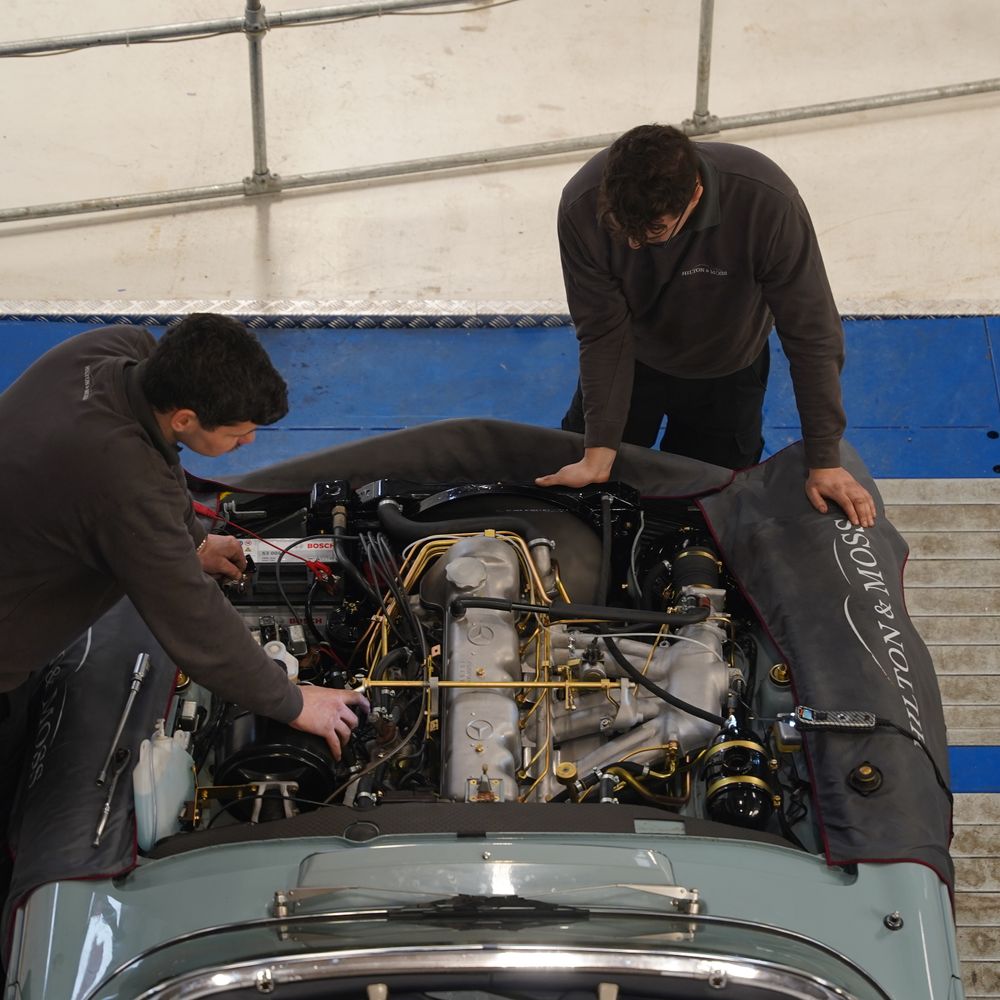 Hilton & Moss servicing for your luxury, performance or classic Classic Mercedes-Benz