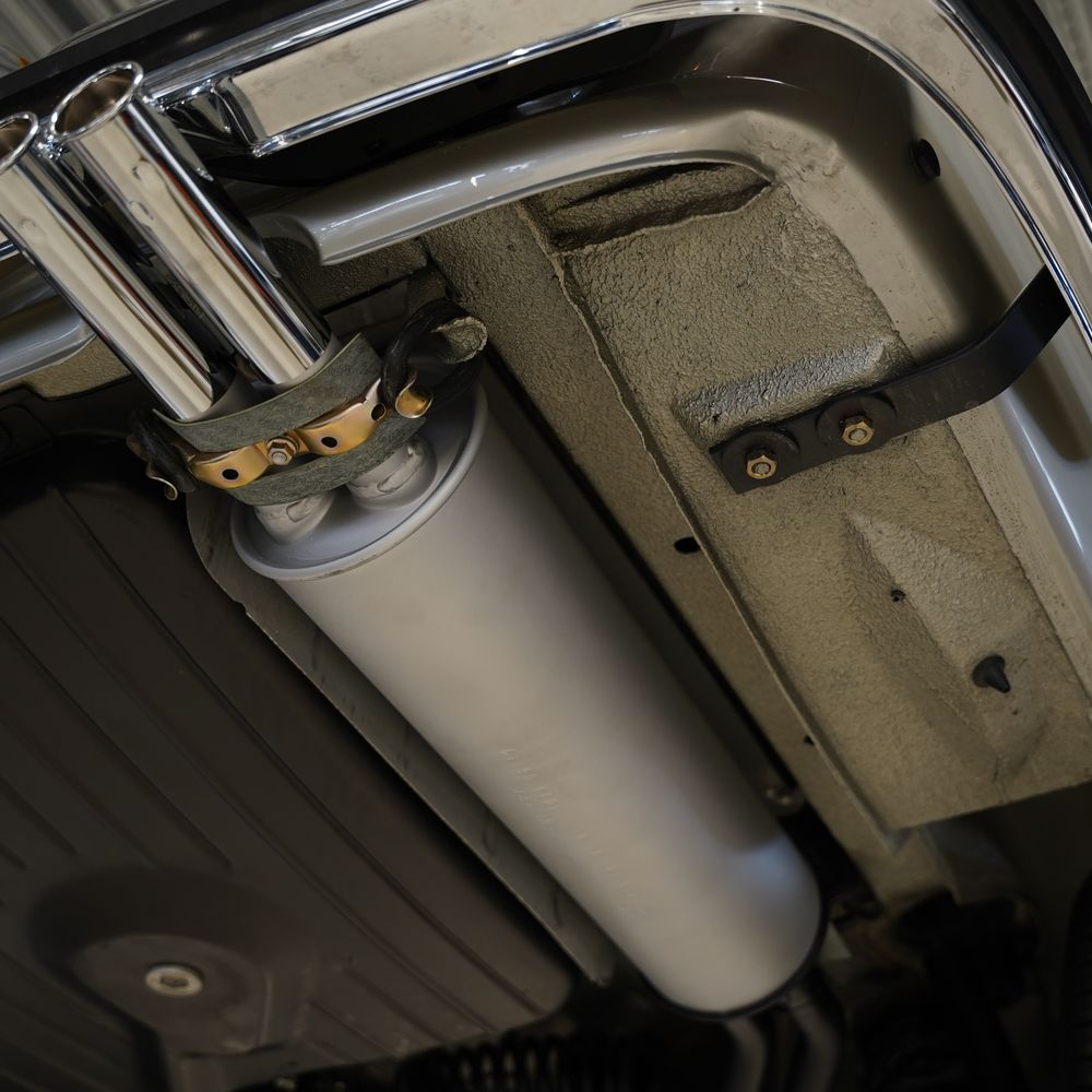 Hilton & Moss servicing for your luxury, performance or classic Classic Mercedes-Benz