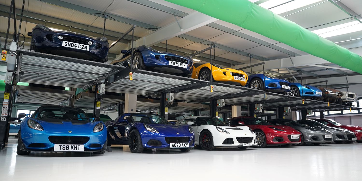 Hilton & Moss servicing for your luxury, performance or classic Lotus