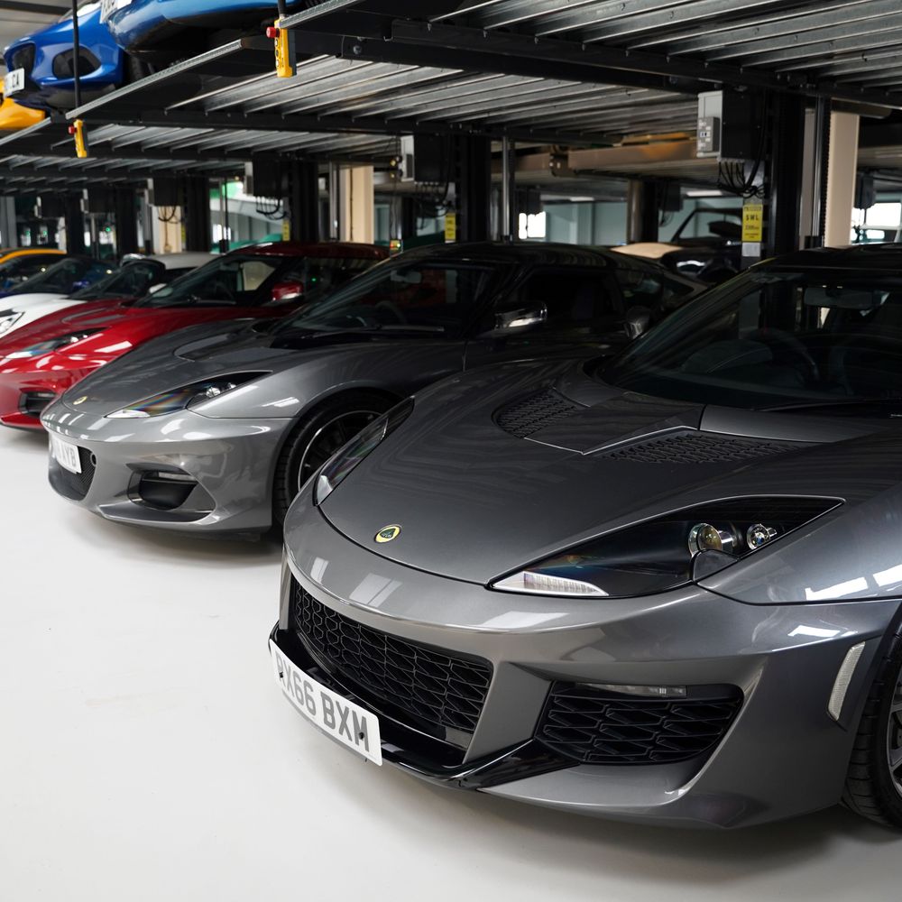 Hilton & Moss servicing for your luxury, performance or classic Lotus
