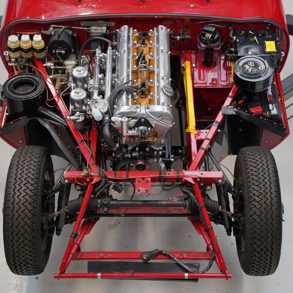 Hilton & Moss servicing for your luxury, performance or classic Jaguar