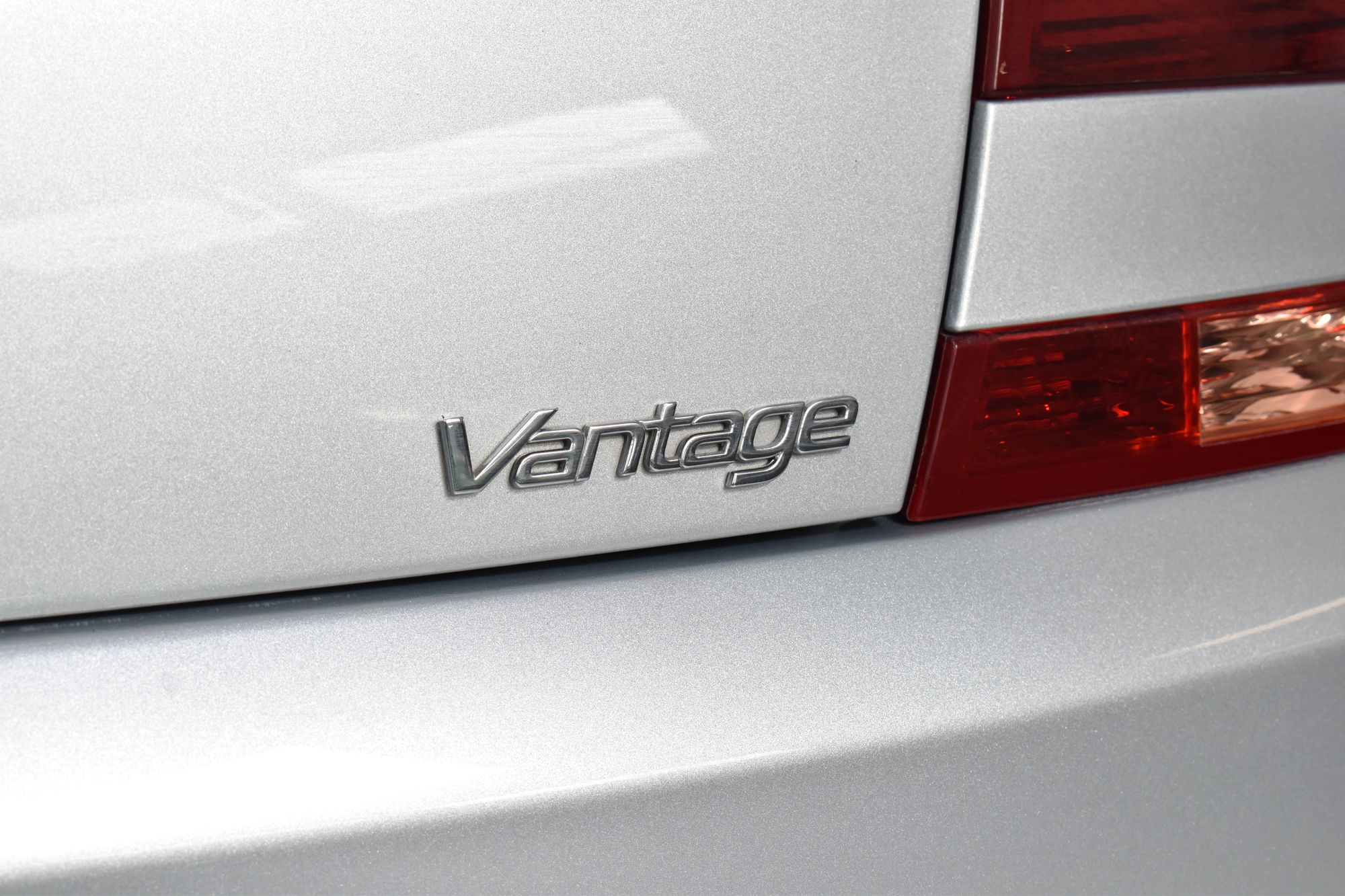2008 Aston Martin V8 Vantage  4.7
