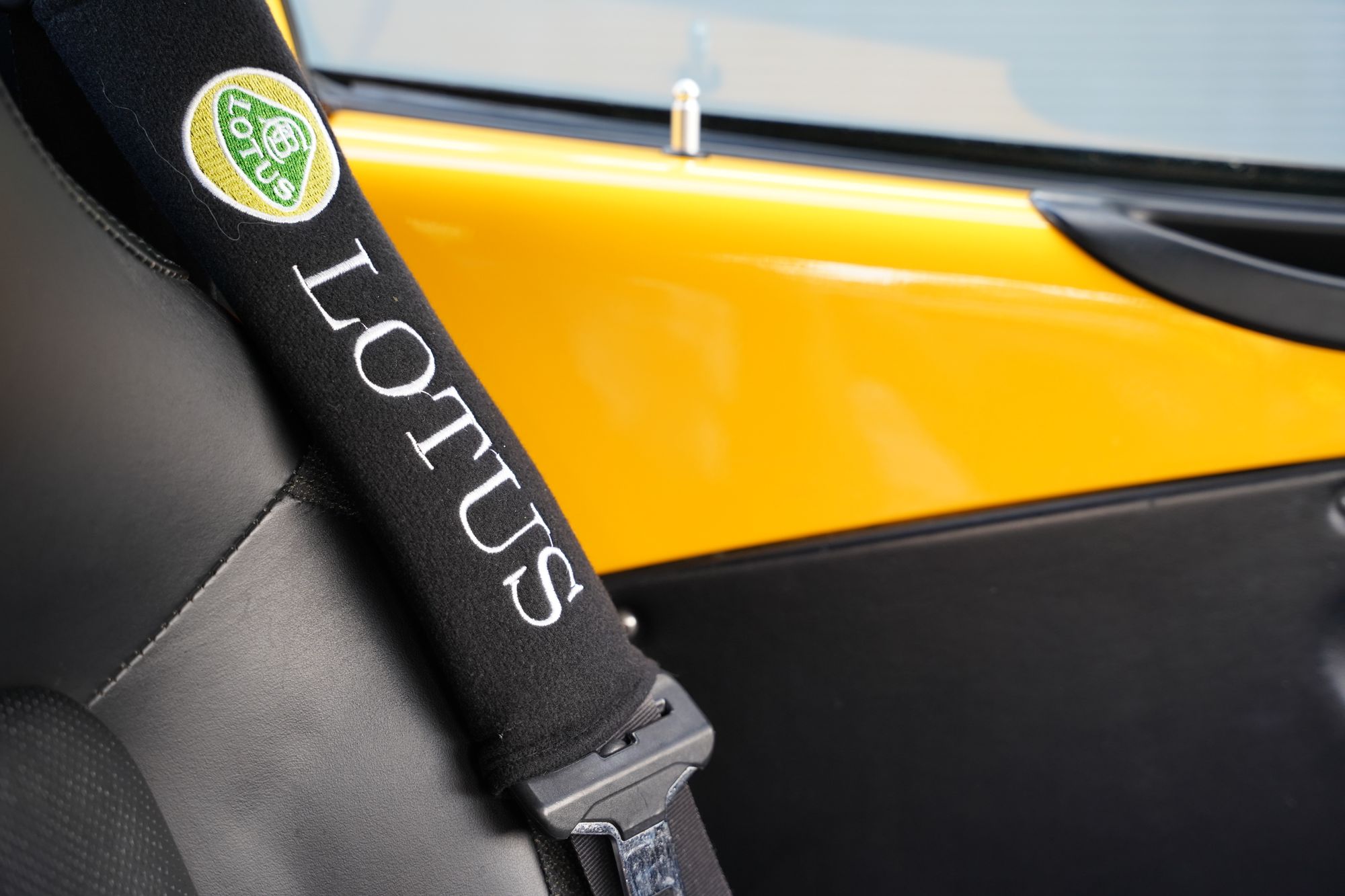 2005 Lotus Elise S2 111S
