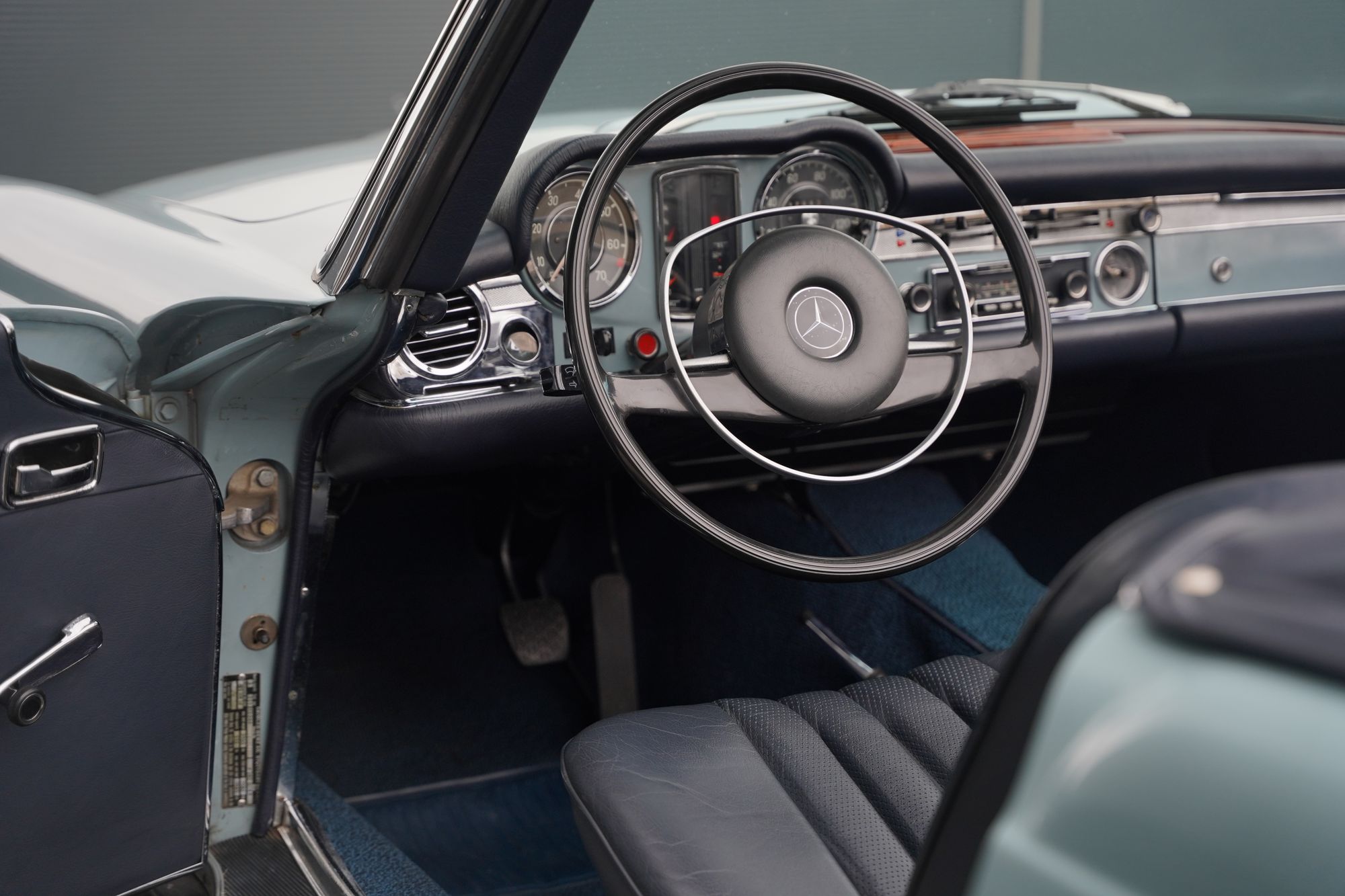 1968 Mercedes-Benz W113 280SL Pagoda 'California'
