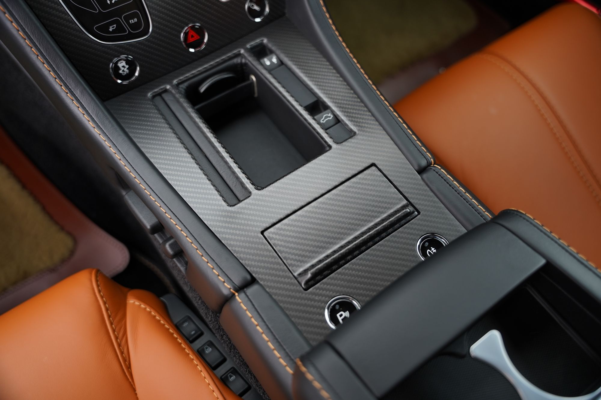 2016 Aston Martin V12 Vantage S 'Spitfire 80'