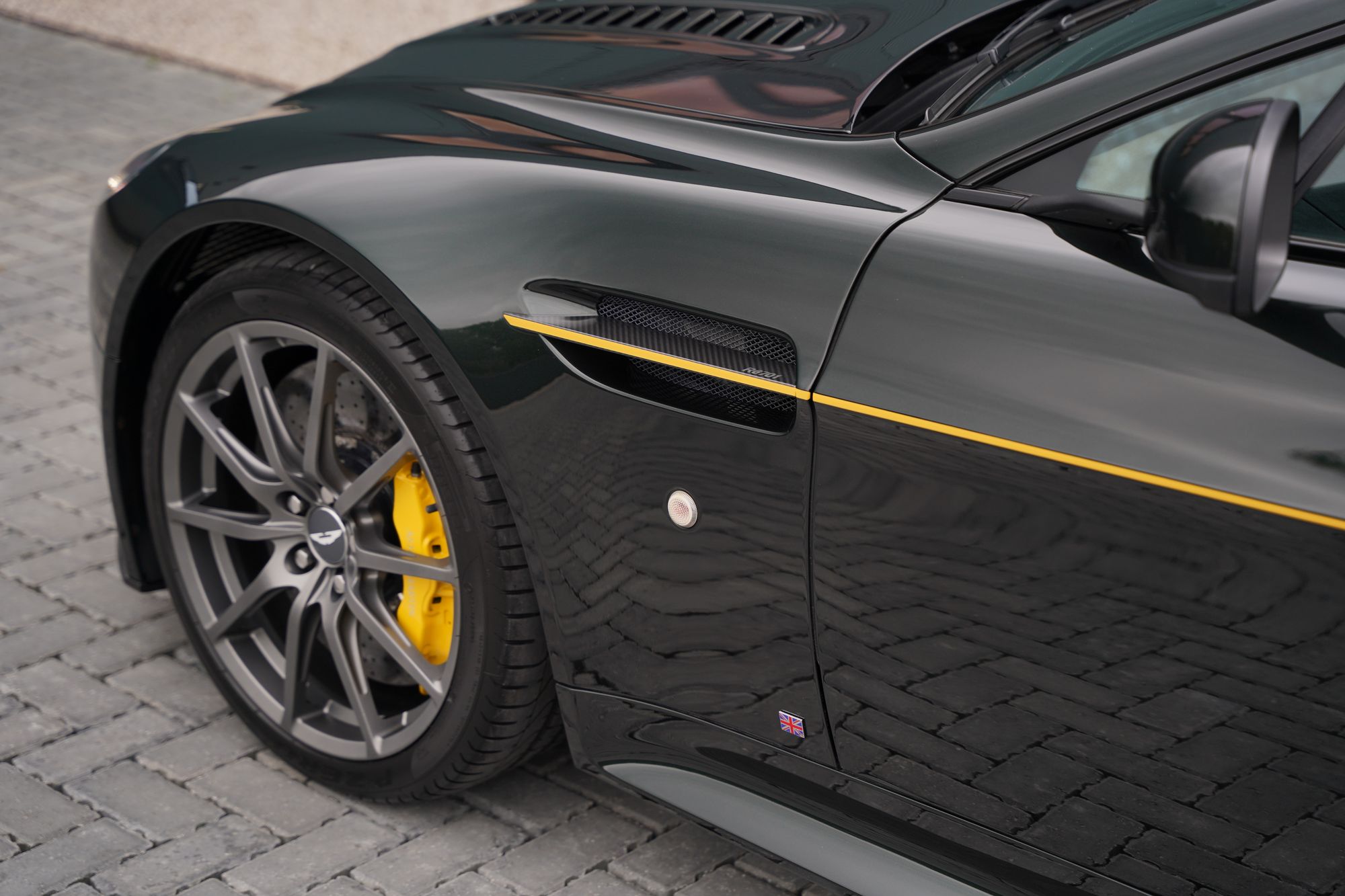 2016 Aston Martin V12 Vantage S 'Spitfire 80'
