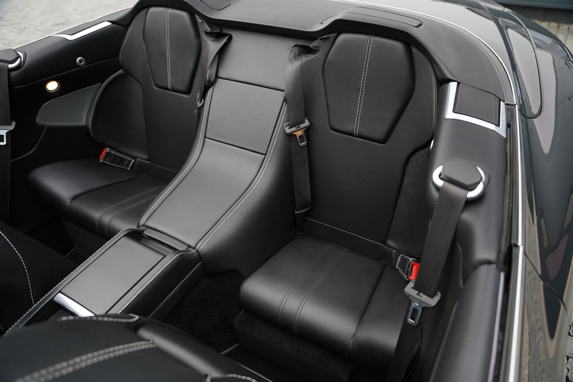 2011 Aston Martin DBS Volante