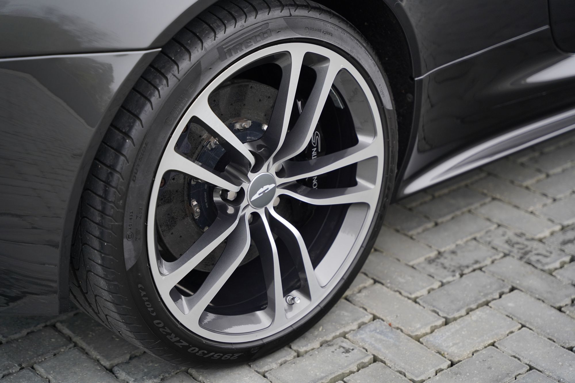 2011 Aston Martin DBS Volante