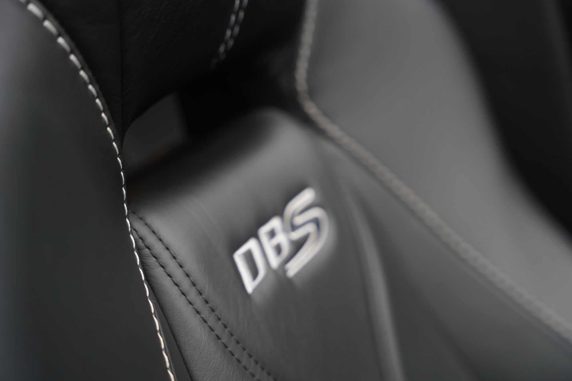 2011 Aston Martin DBS Volante