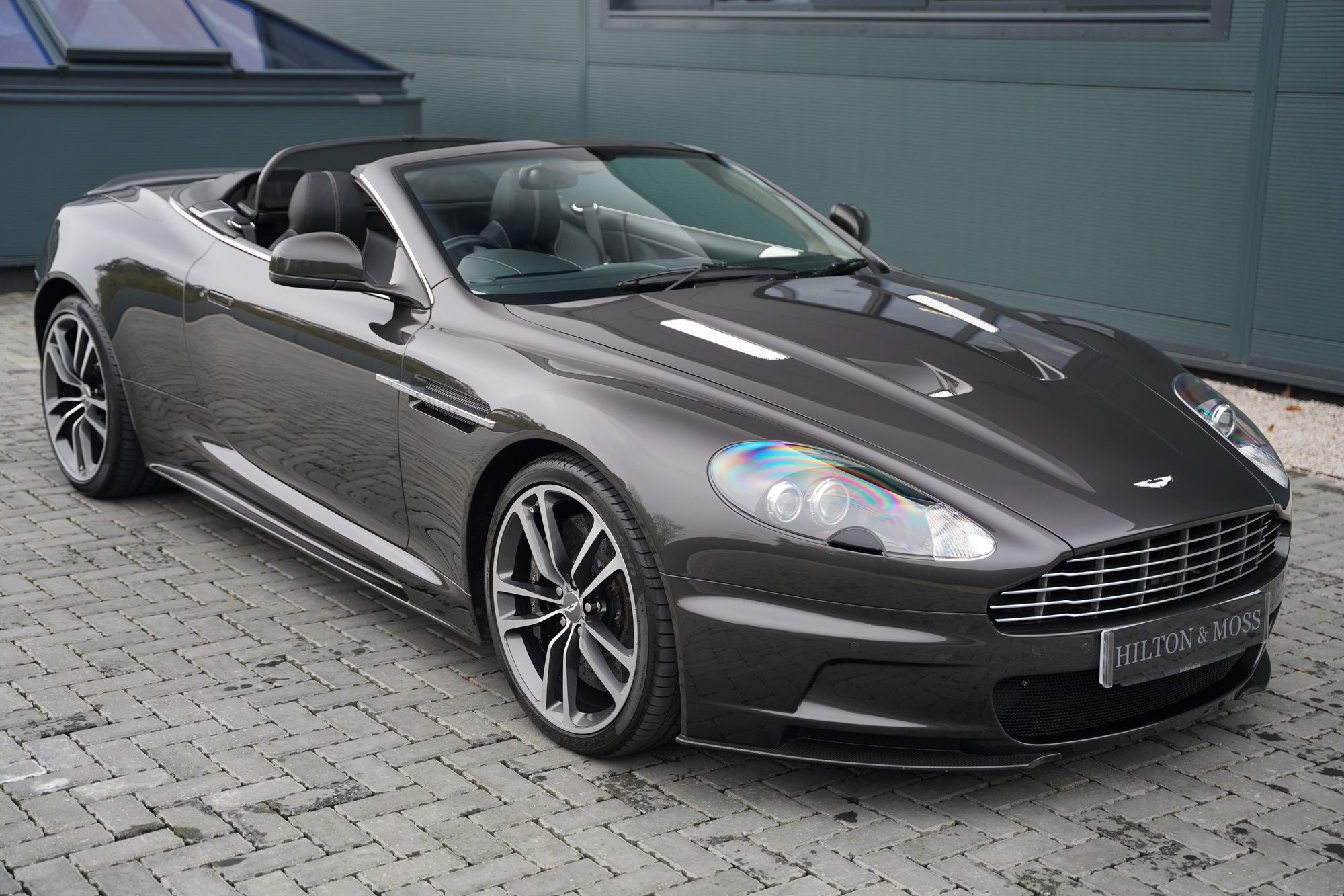 2011 Aston Martin DBS Volante