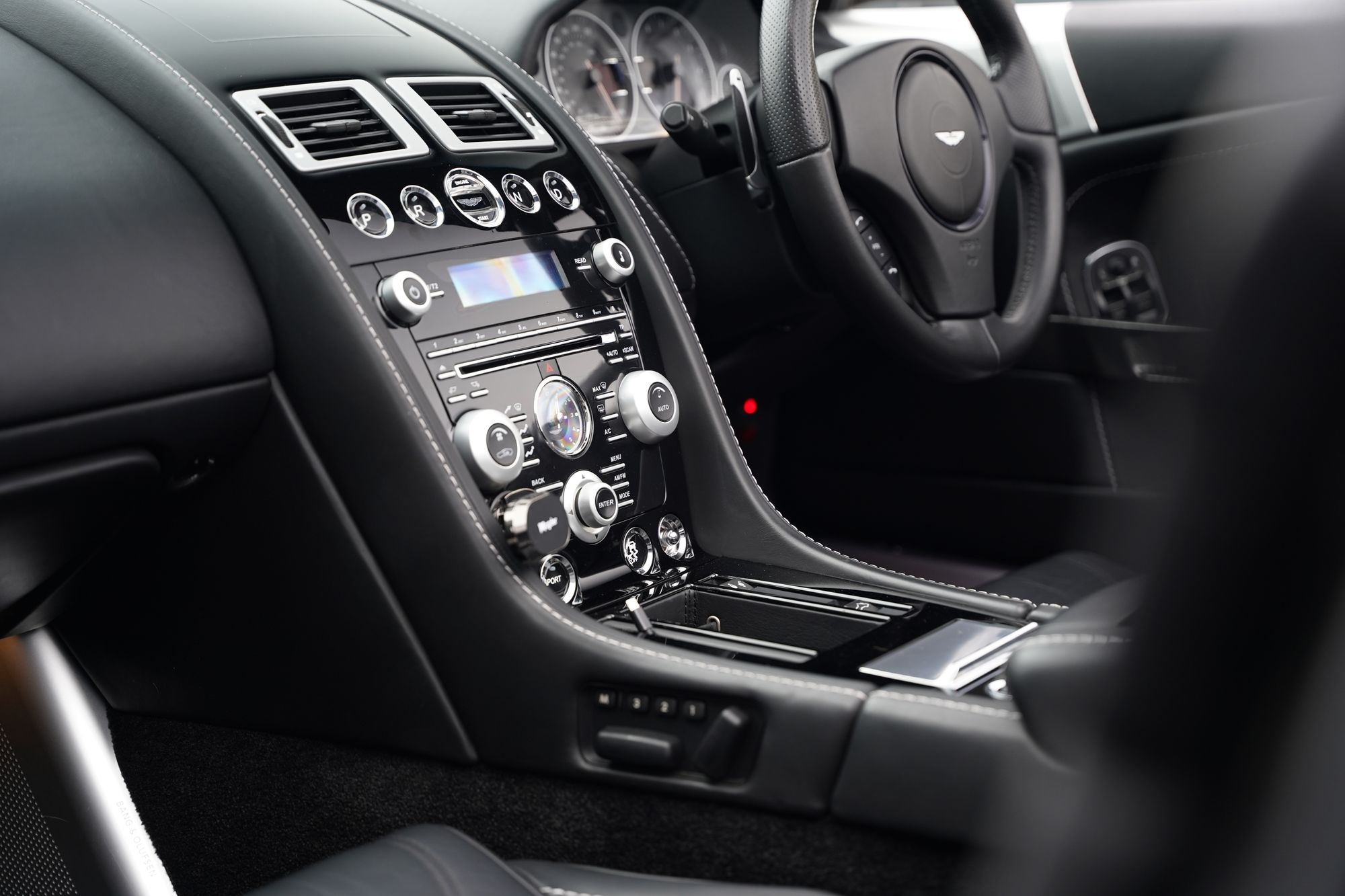 2011 Aston Martin DBS Volante