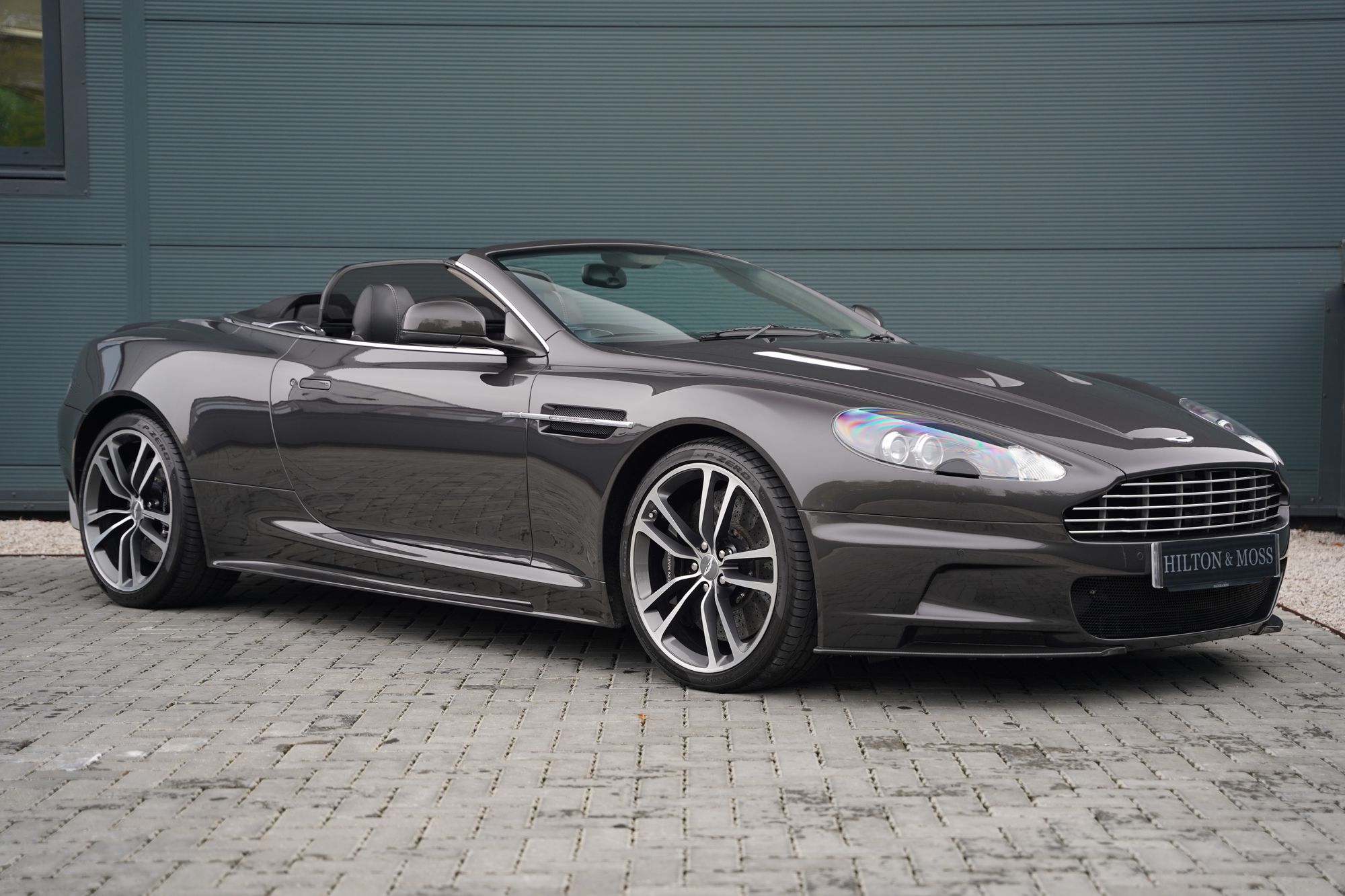 2011 Aston Martin DBS Volante
