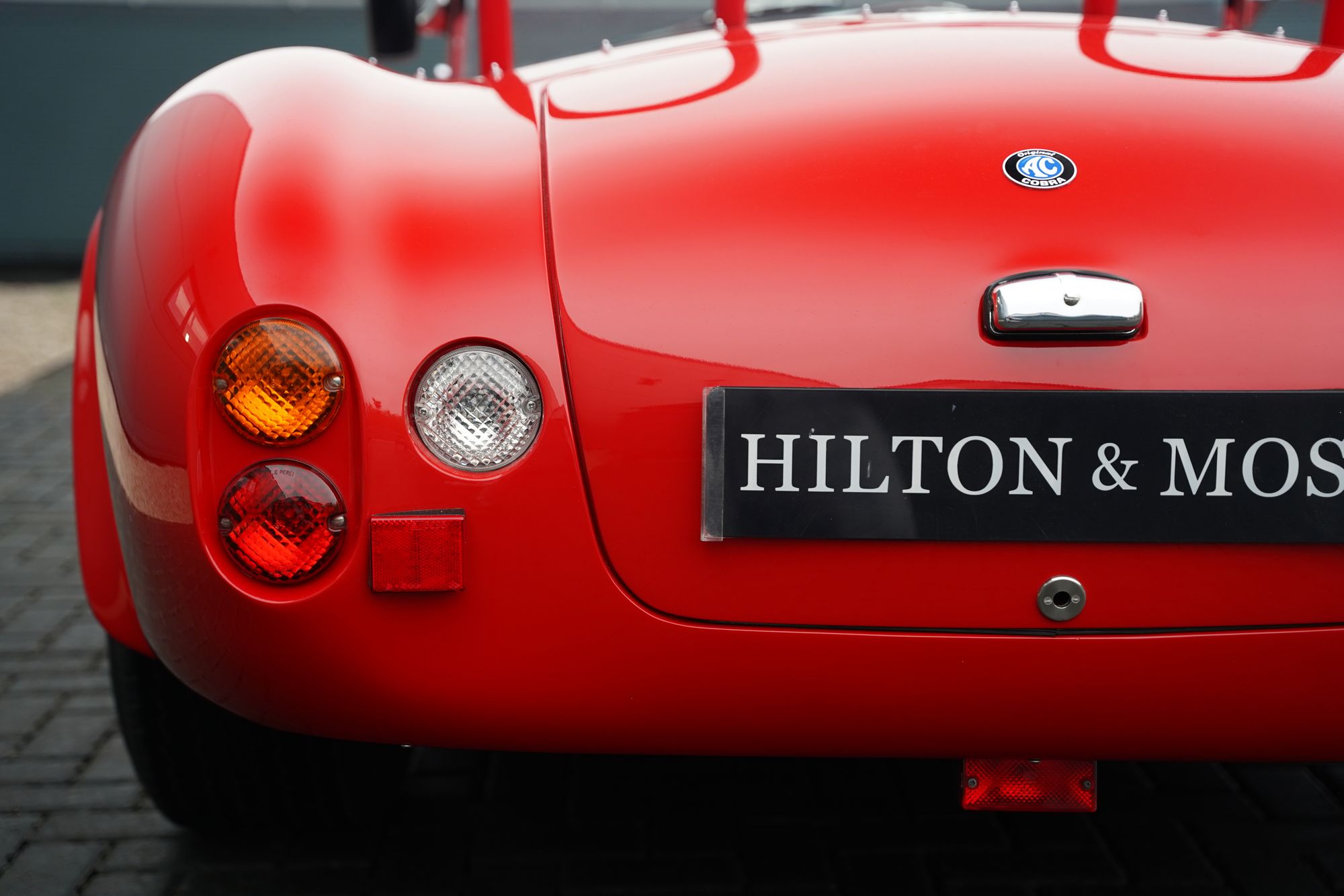 2000 AC Cobra 212 S/C