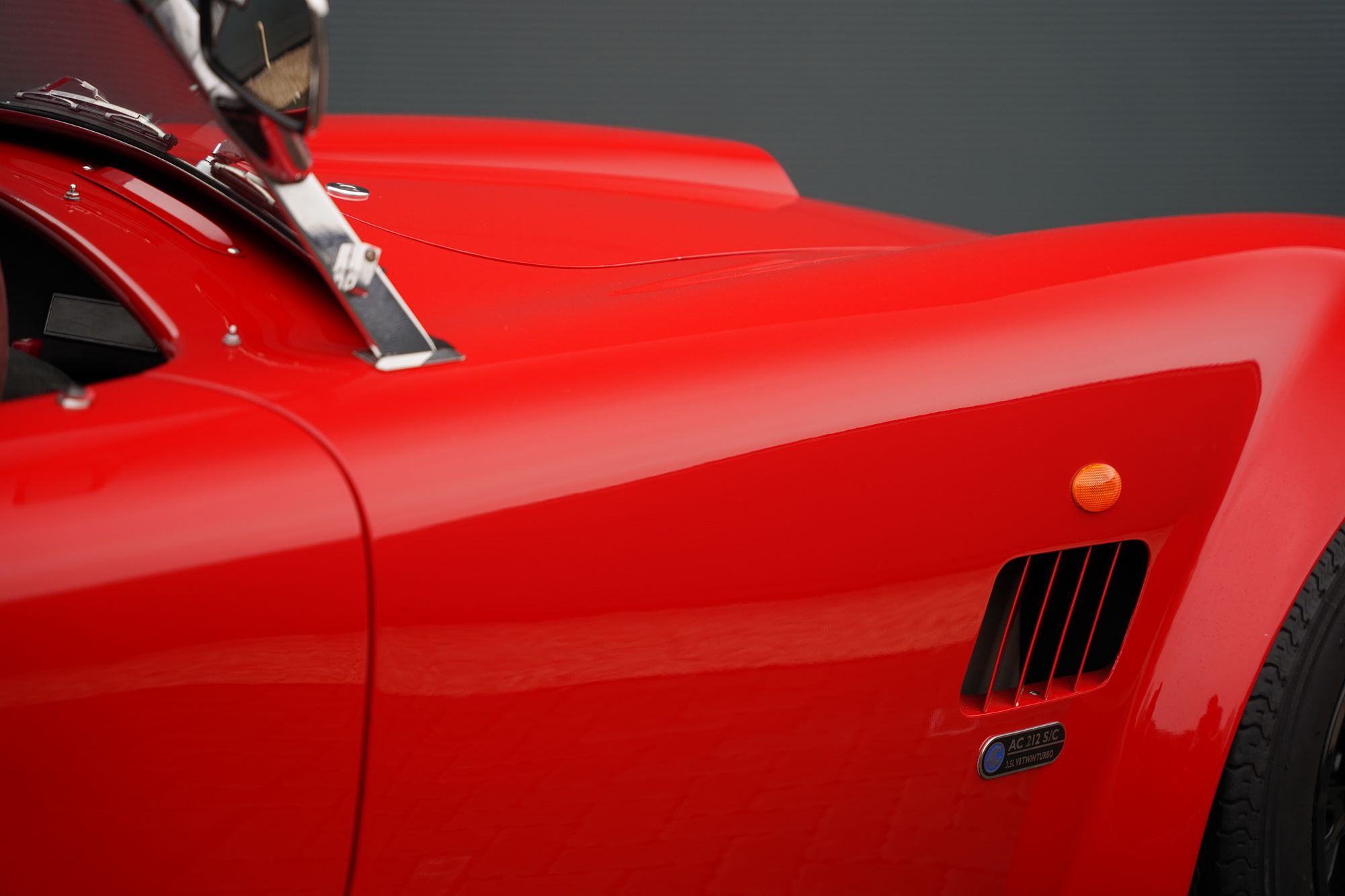 2000 AC Cobra 212 S/C