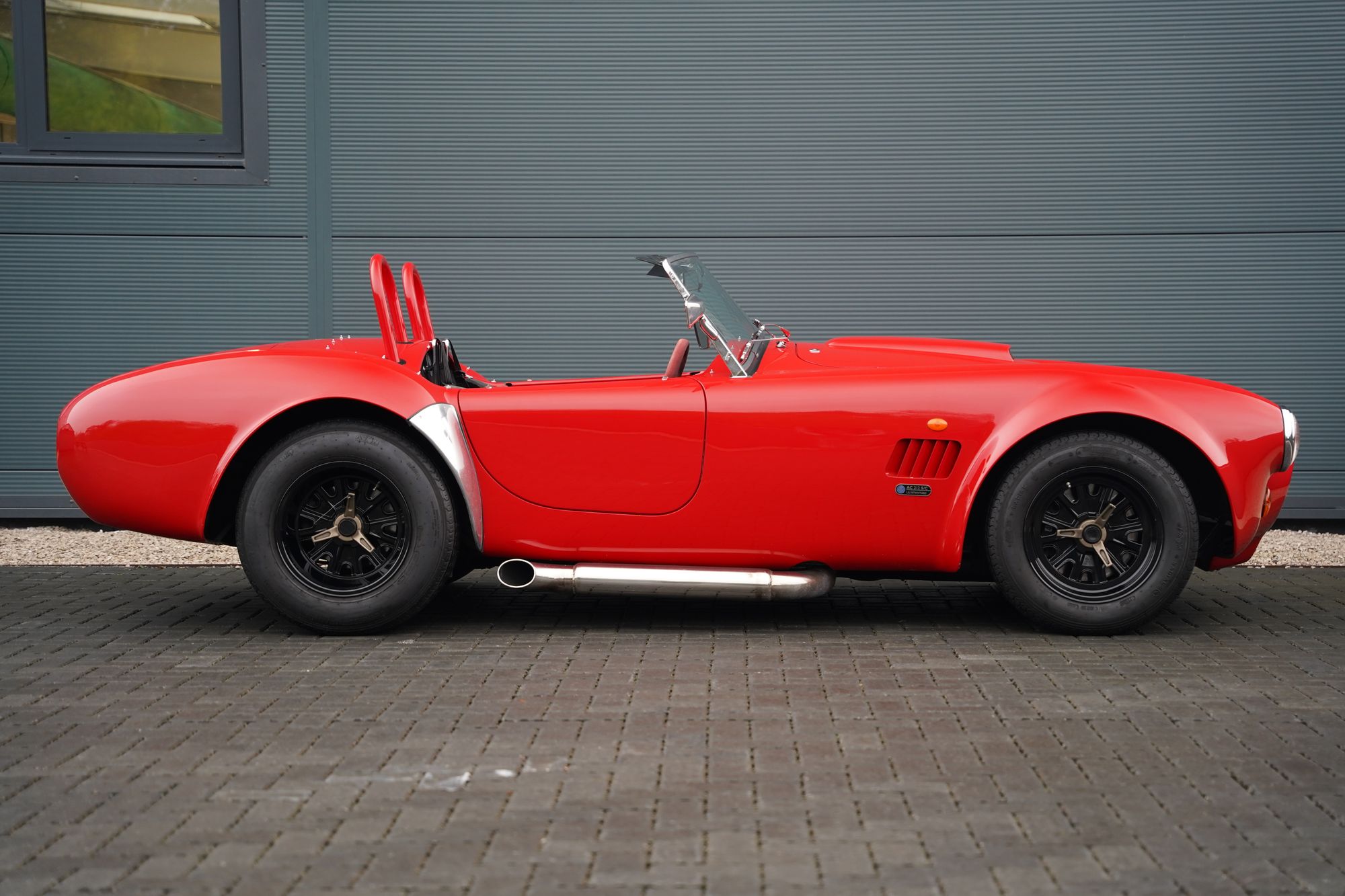 2000 AC Cobra 212 S/C