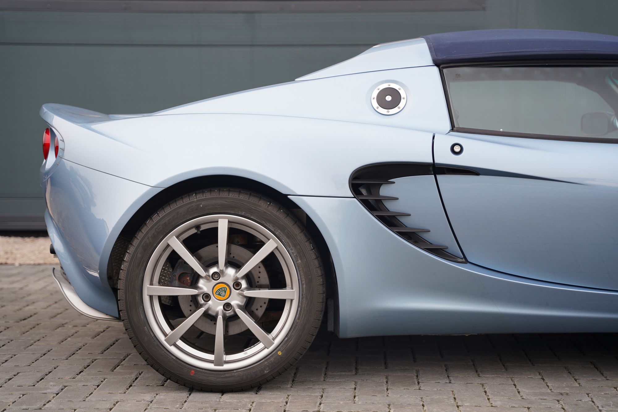 2005 Lotus Elise 111R Touring