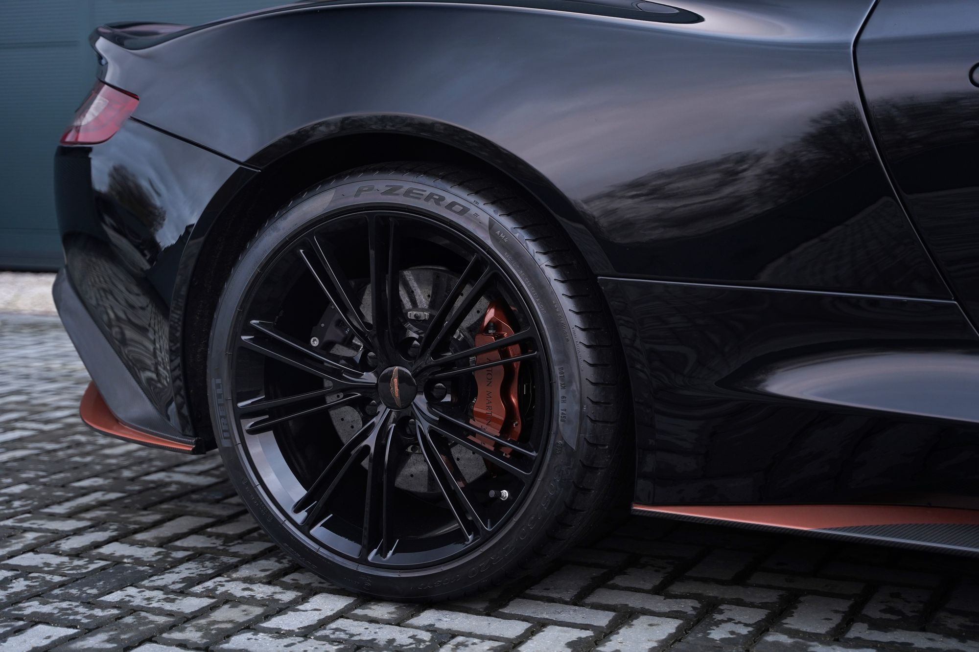 2018 Aston Martin Vanquish S Volante Ultimate