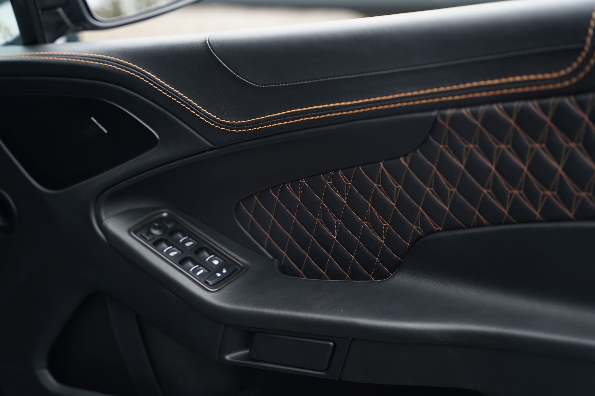 2018 Aston Martin Vanquish S Volante Ultimate
