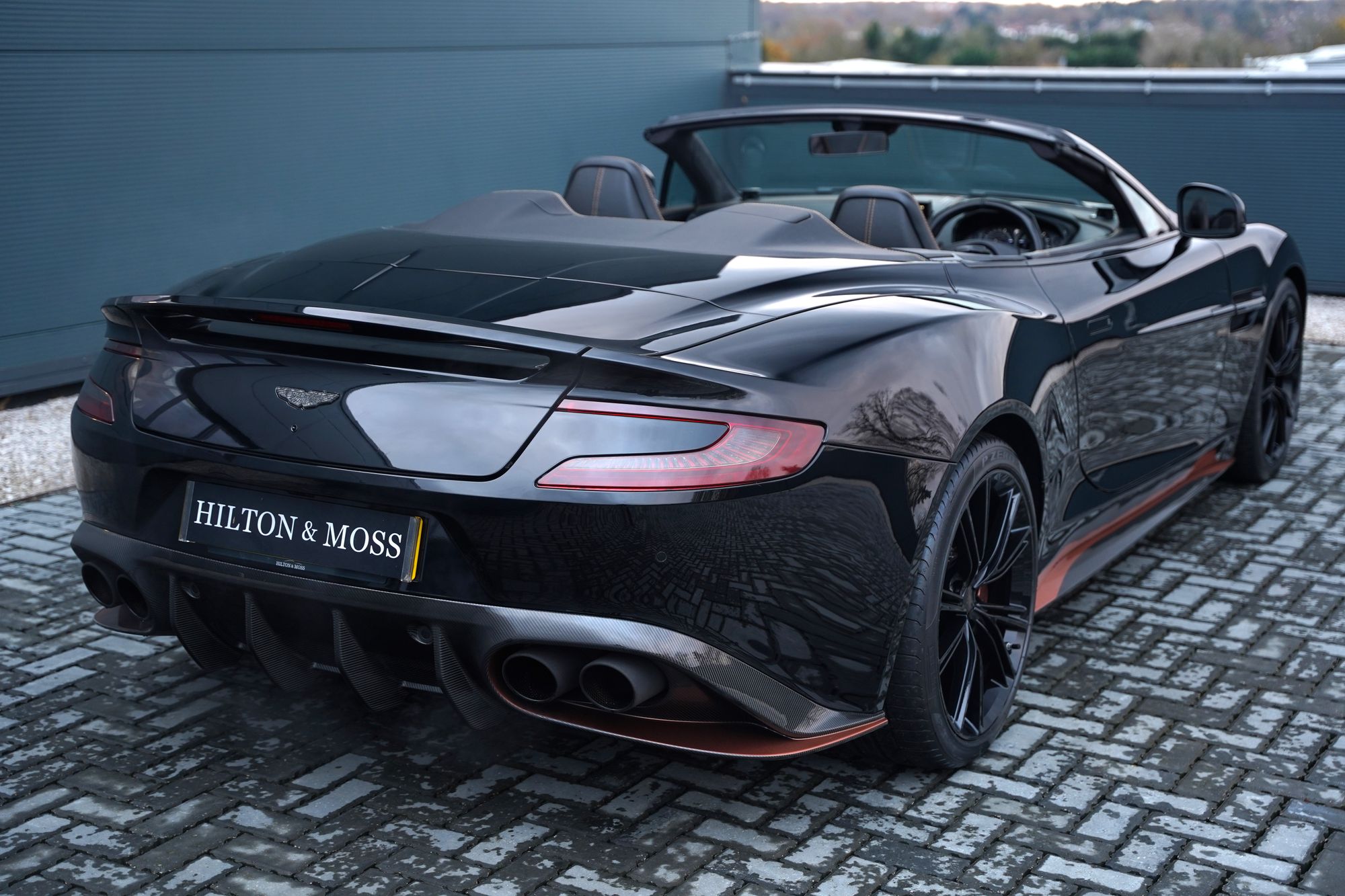 2018 Aston Martin Vanquish S Volante Ultimate