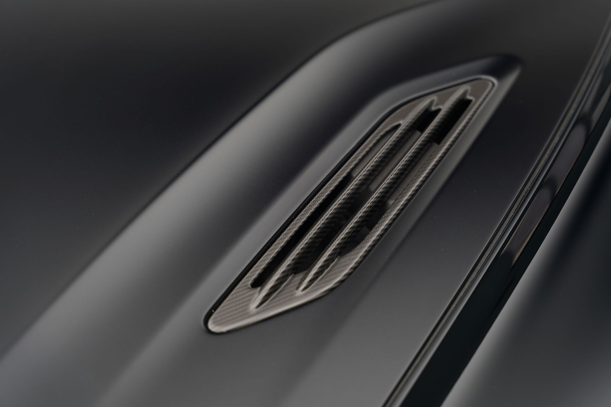 2018 Aston Martin Vanquish S Volante Ultimate