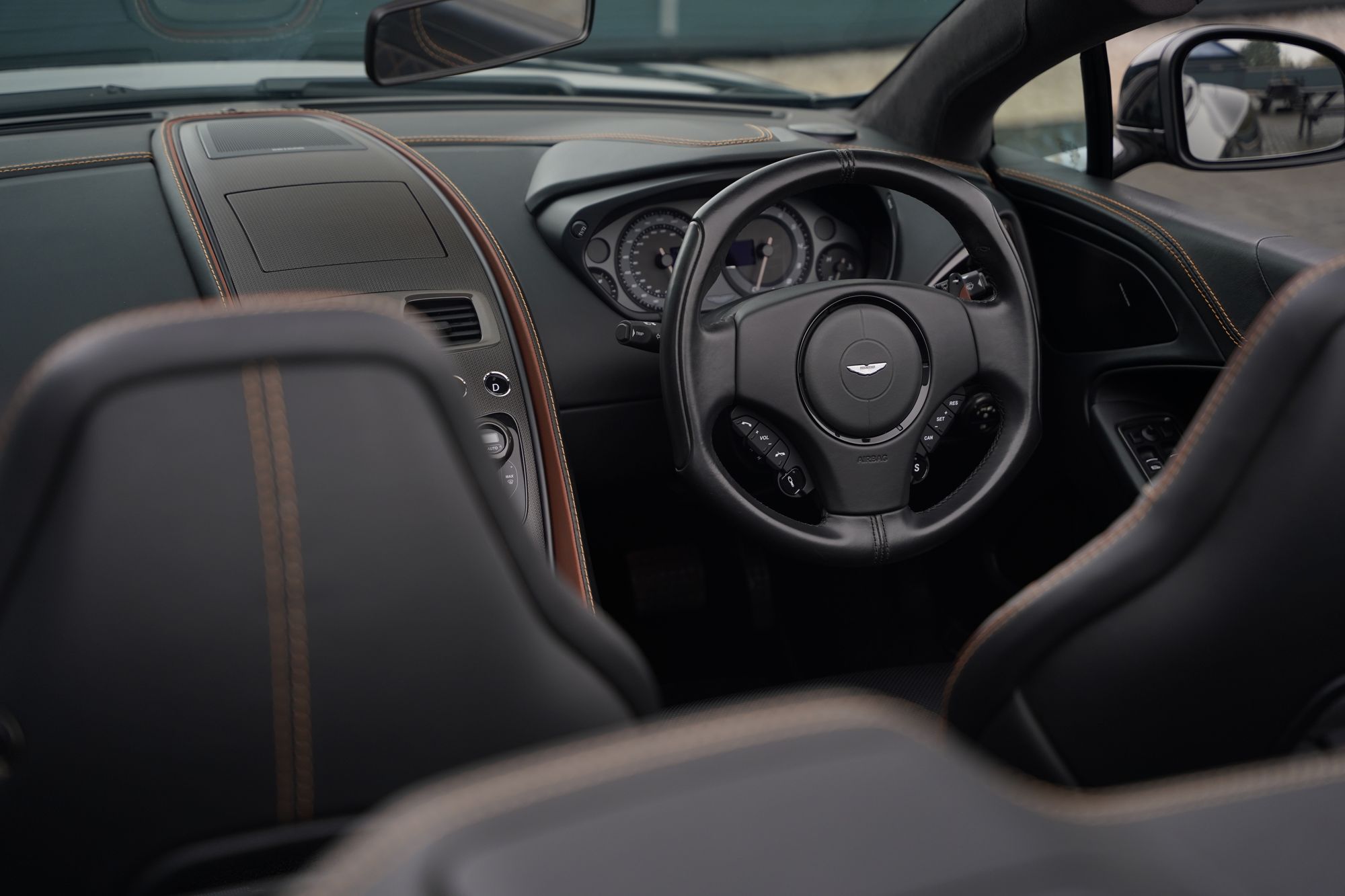 2018 Aston Martin Vanquish S Volante Ultimate