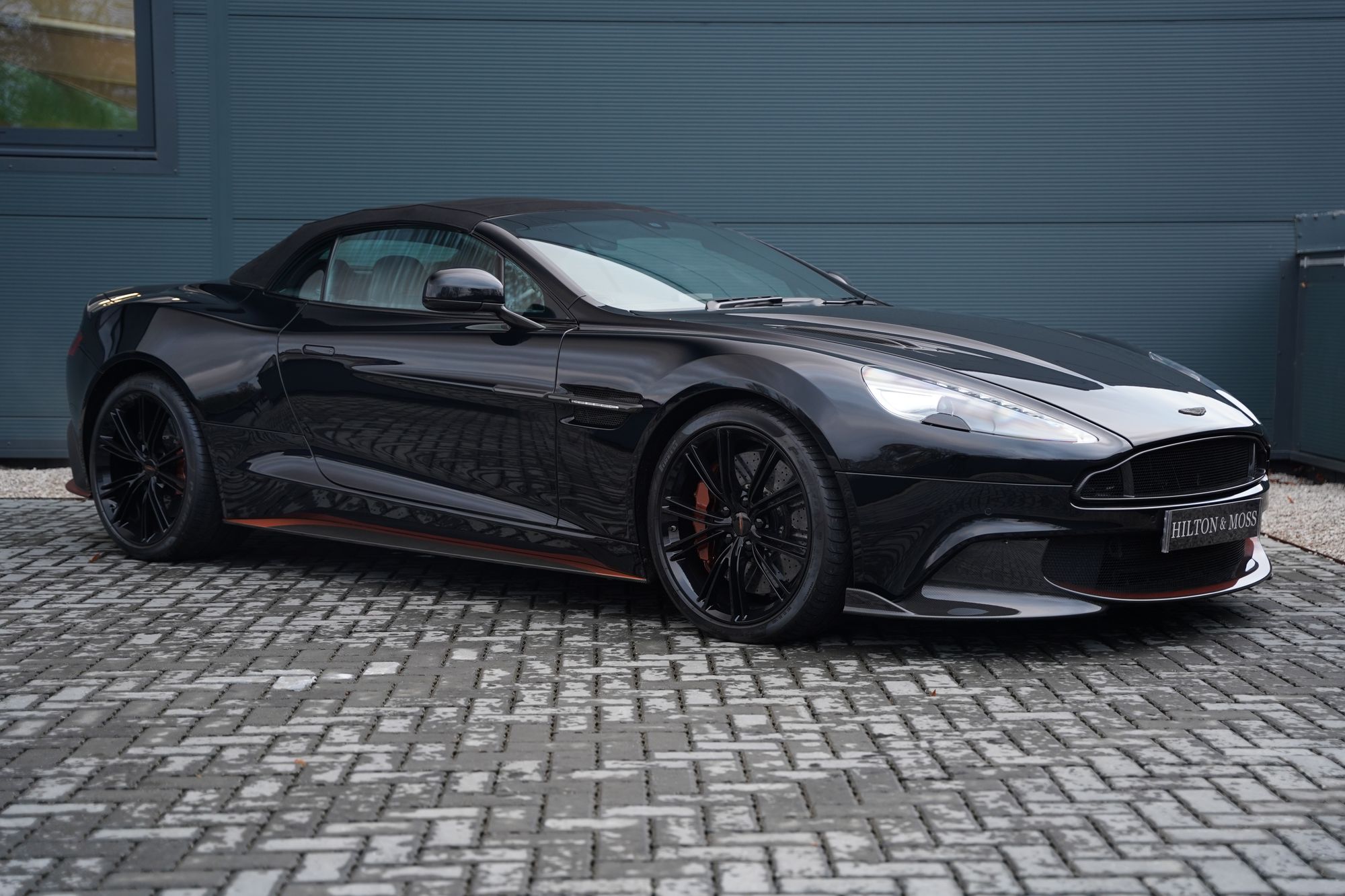 2018 Aston Martin Vanquish S Volante Ultimate