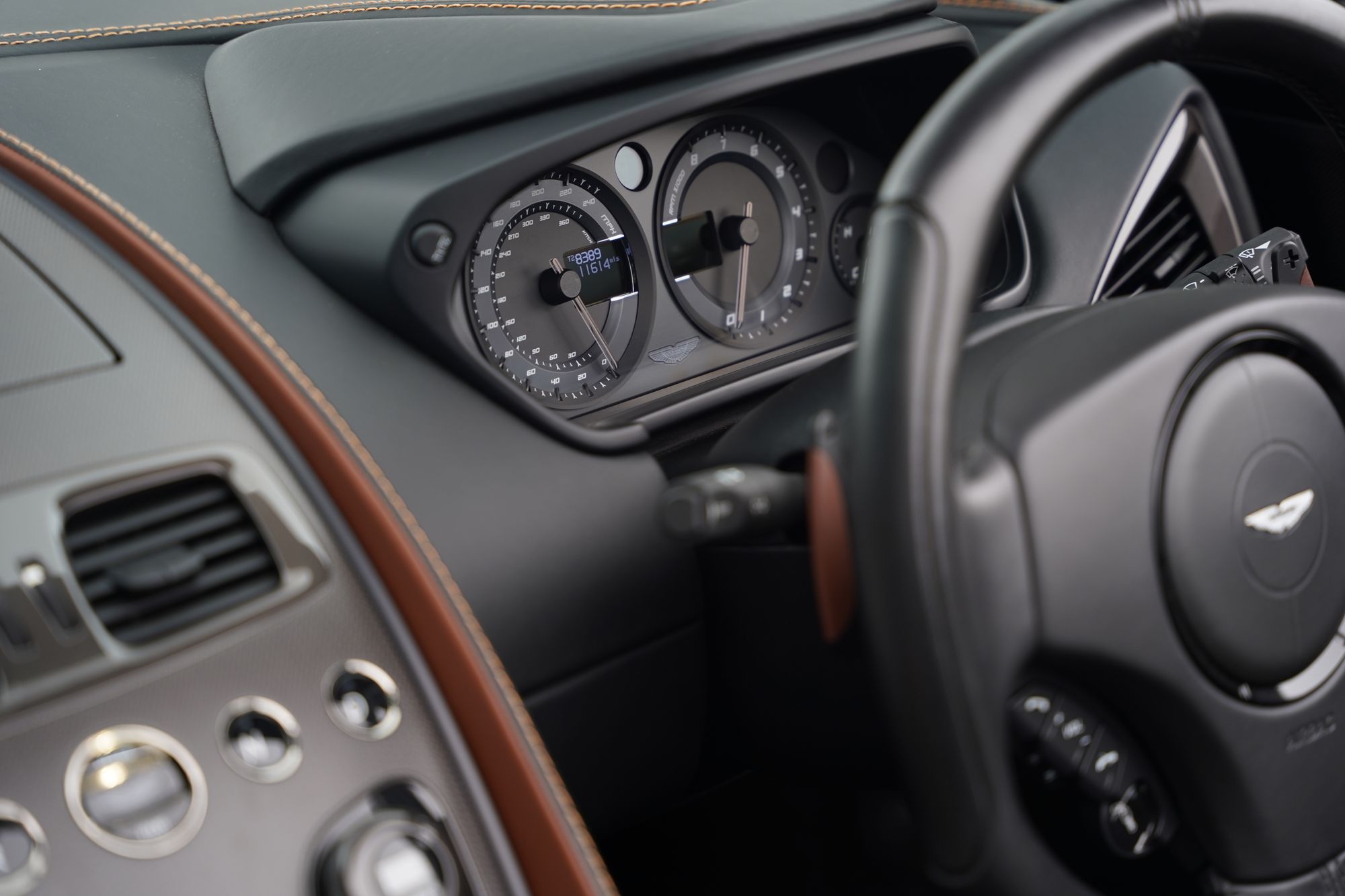2018 Aston Martin Vanquish S Volante Ultimate