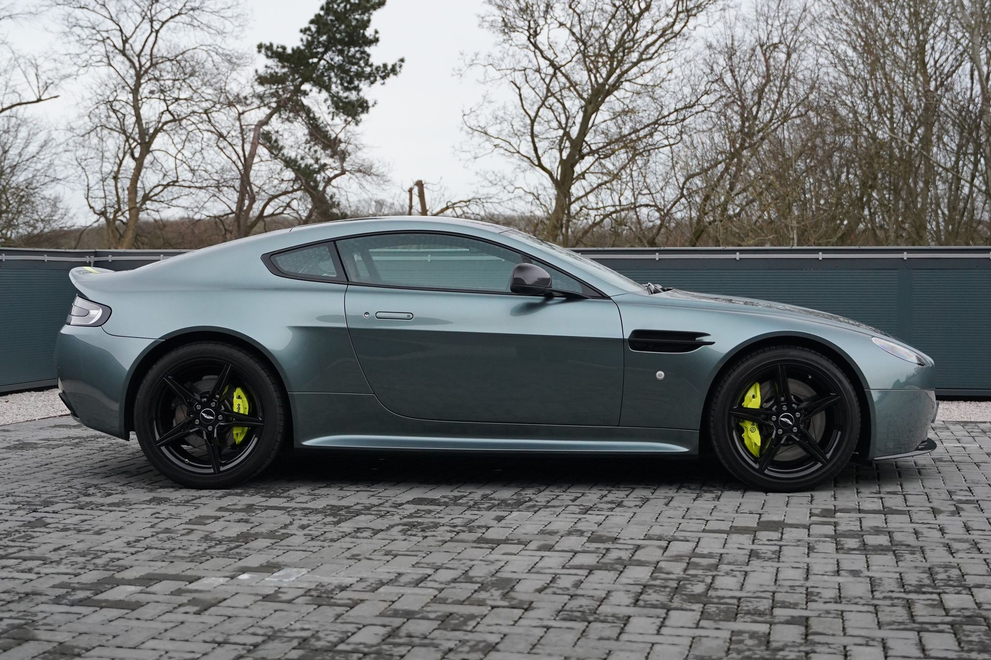 2018 Aston Martin V8 Vantage AMR