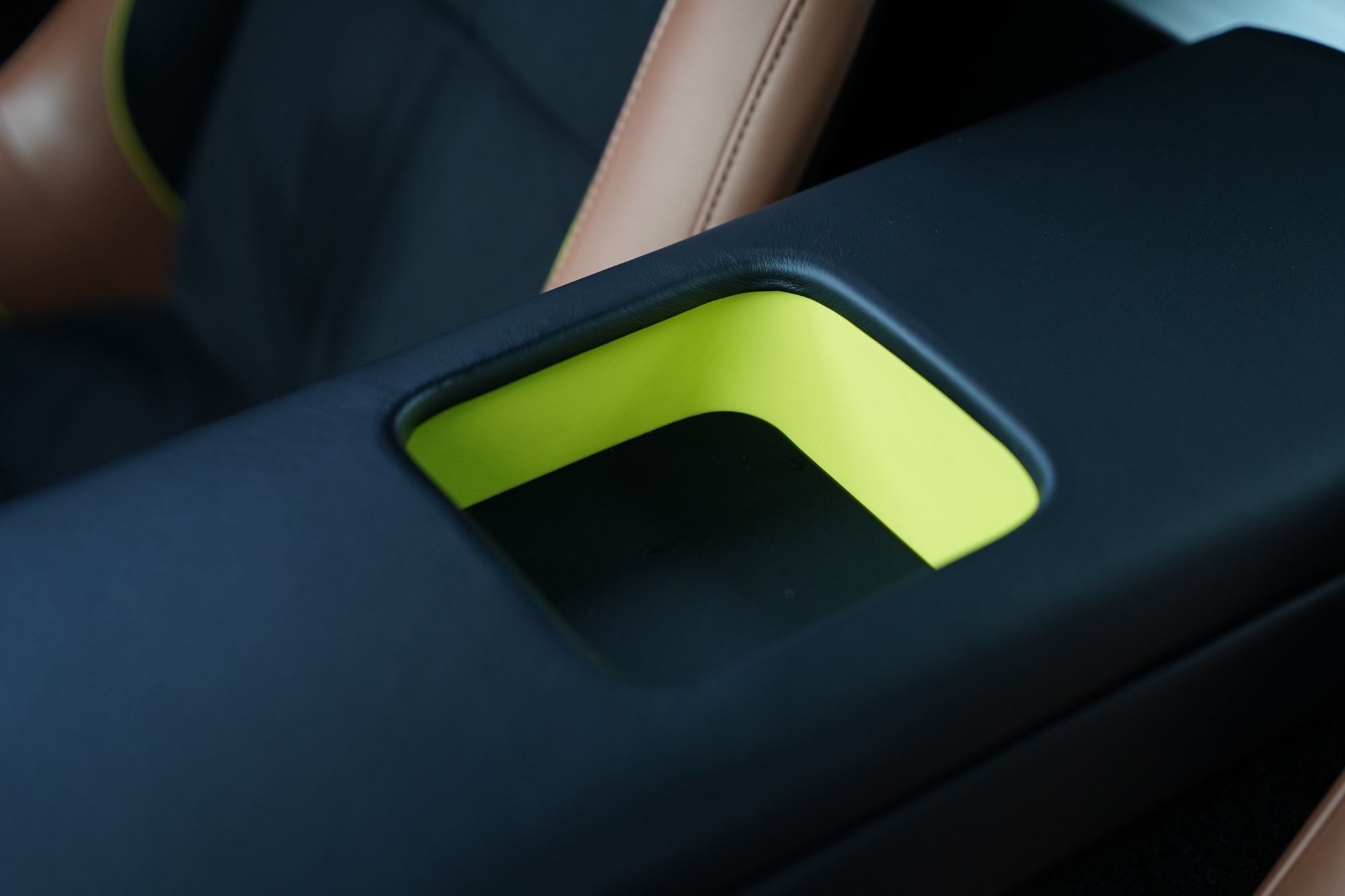 2018 Aston Martin V8 Vantage AMR