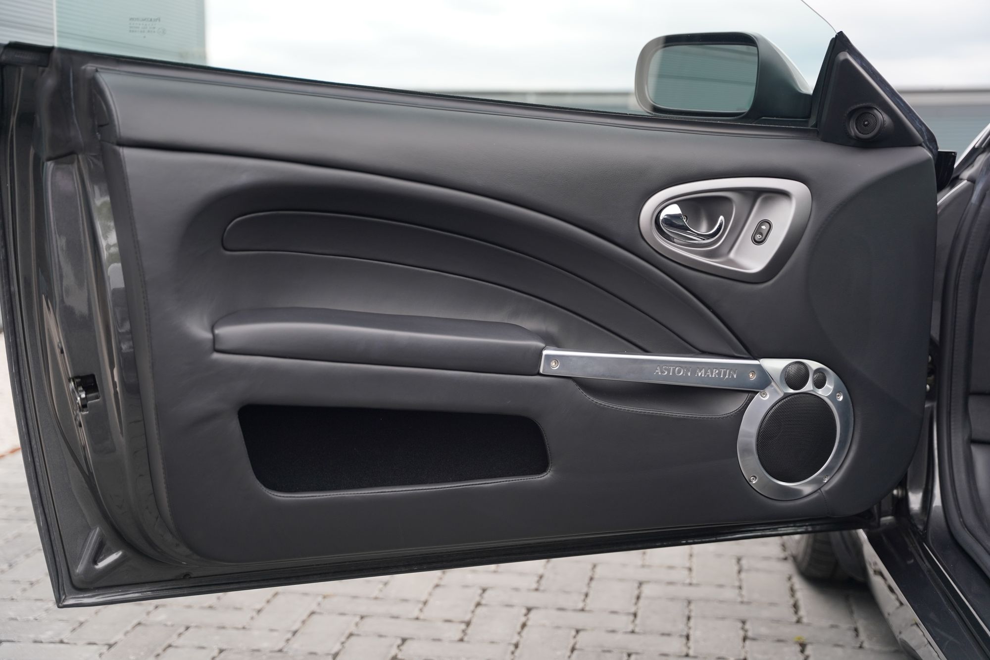 2007 Aston Martin Vanquish S 'Late Dash'