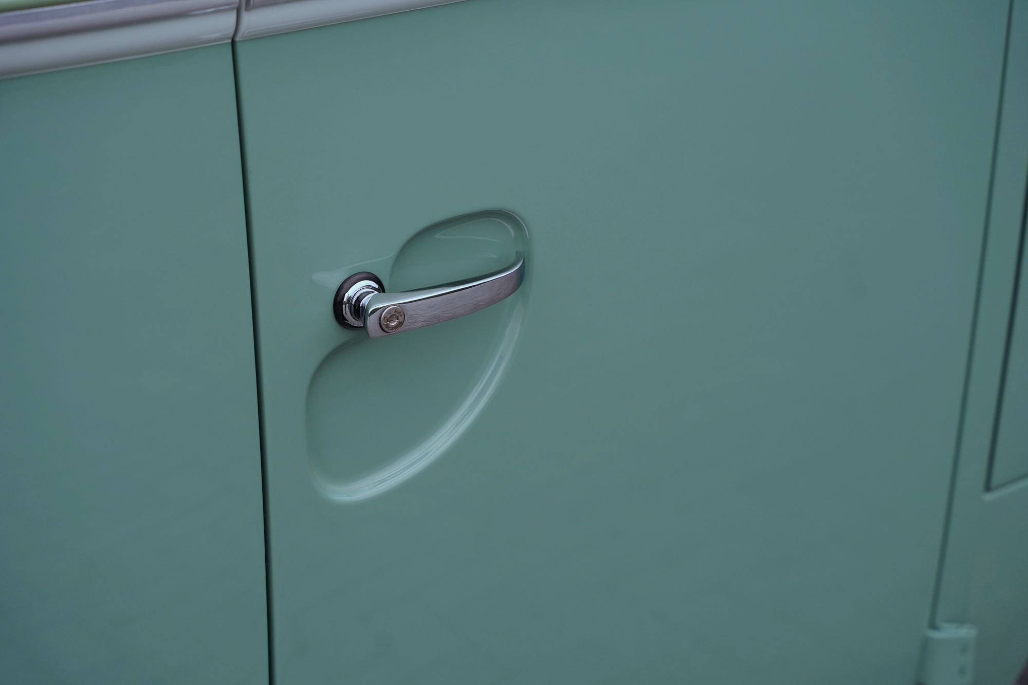 1962 Volkswagen Type 2 T1 15-Window Splitscreen Deluxe
