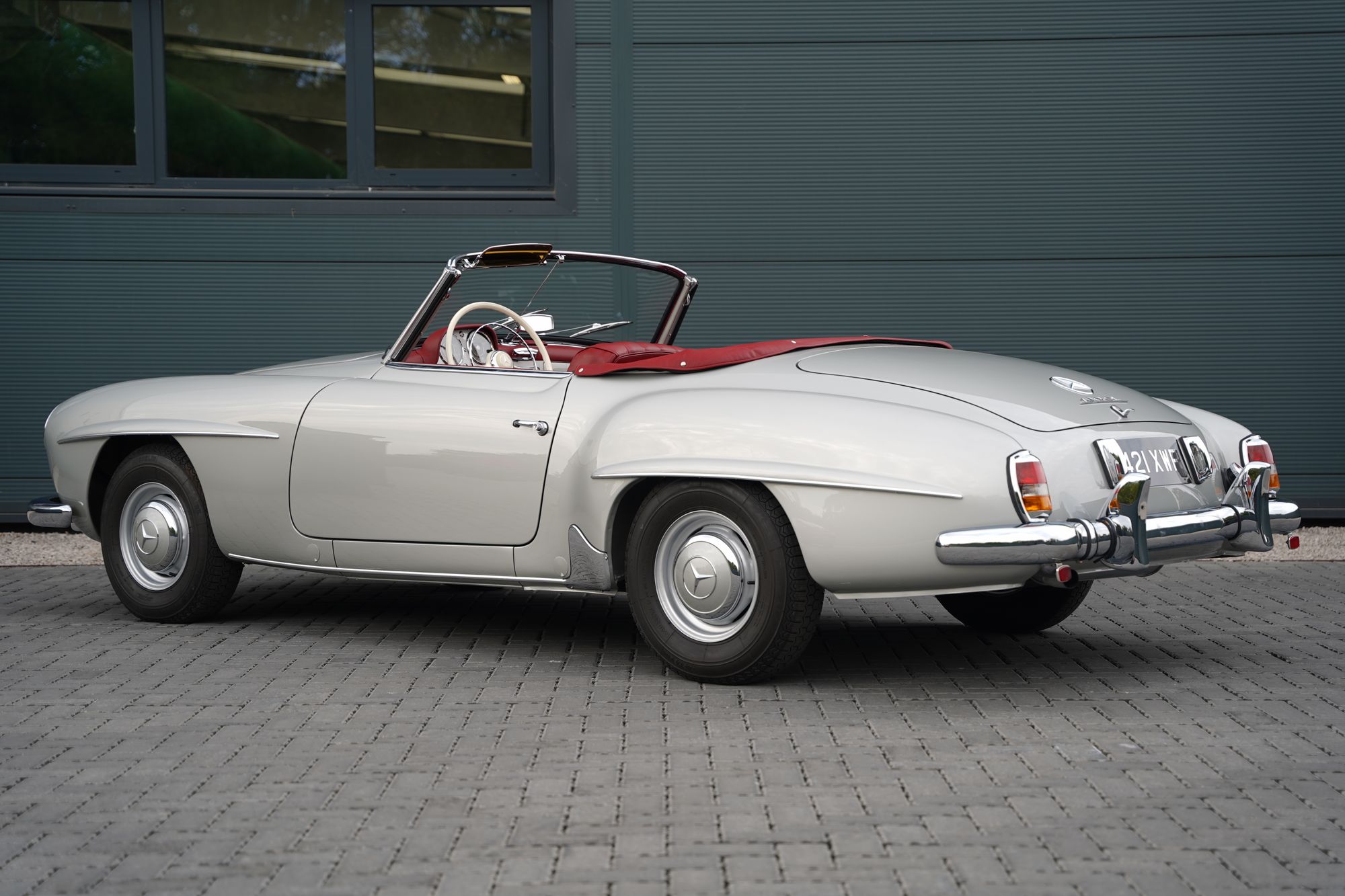 1956 Mercedes-Benz 190SL